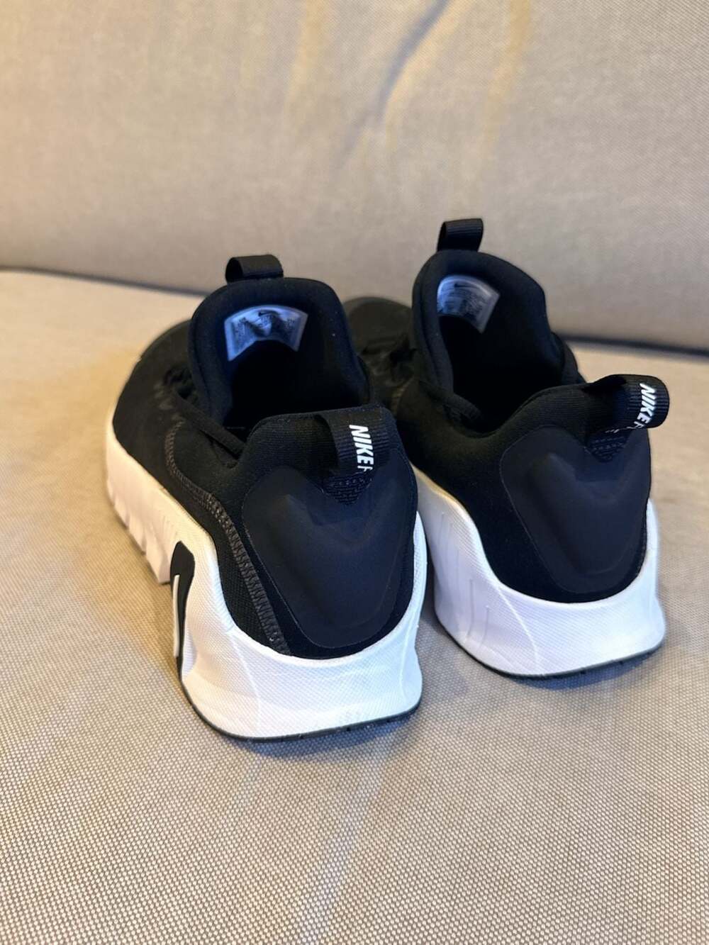 Nike Free Metcon 6 Training Sneakers - 10.5W / 9M - Picture 3 of 7